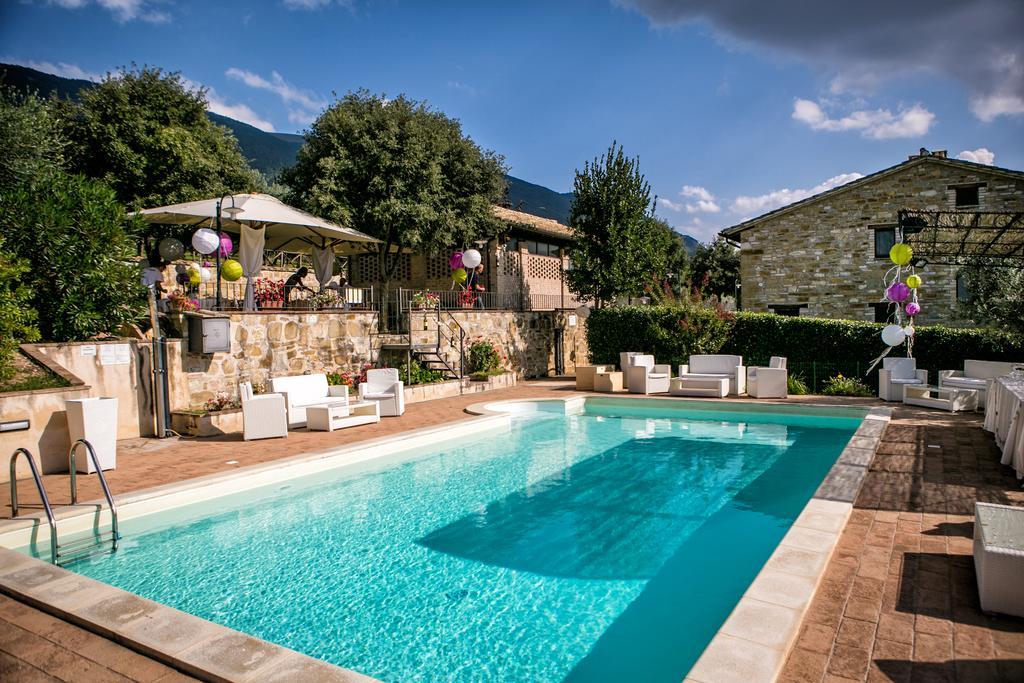 Villa Rosy Assis Exterior foto