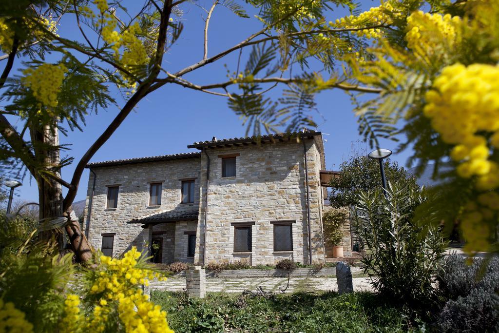 Villa Rosy Assis Exterior foto