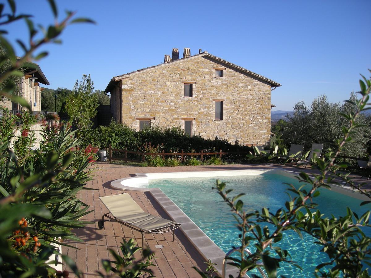 Villa Rosy Assis Exterior foto